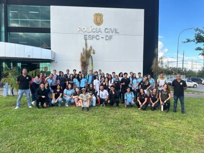 ESPC recebeu a visita dos alunos do CEMI