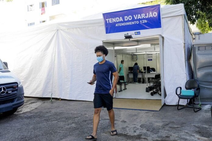 14.5.-Tendas.-Foto-Lucio-Bernardo-Jr.-Agencia-Brasilia.jpeg