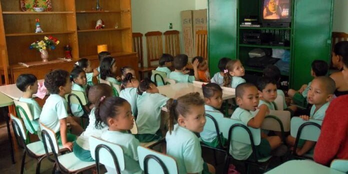 1715004814_creche.jpg
