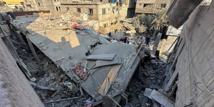 2023-12-02t000138z_1_lynxmpejb1000_rtroptp_4_israel-palestinians.jpg