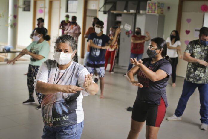 Tai-chi-chuan.-Foto-Breno-Esaki-Arquivo-Agencia-Saude-1.jpg