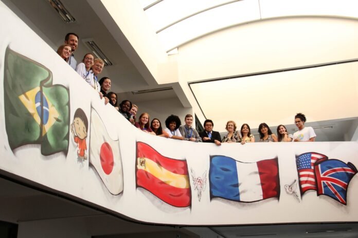 8.8.-Programa-Jovens-Embaixadores-Americanos-Foto-Divulgacao-Vladimir-Luz-scaled.jpg