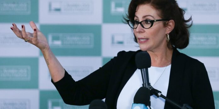 1727375077_lula1069-10.jpg