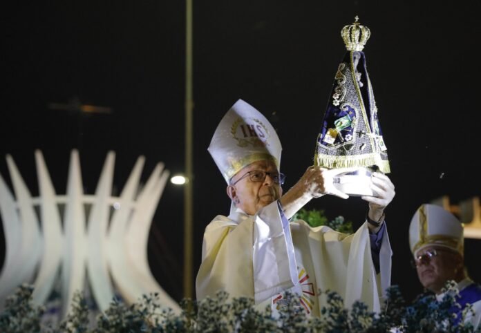 12.10.-Nossa-Senhora-Aparecida.-Foto-Lucio-Bernardo-Jr.-Agencia-Brasilia.jpeg