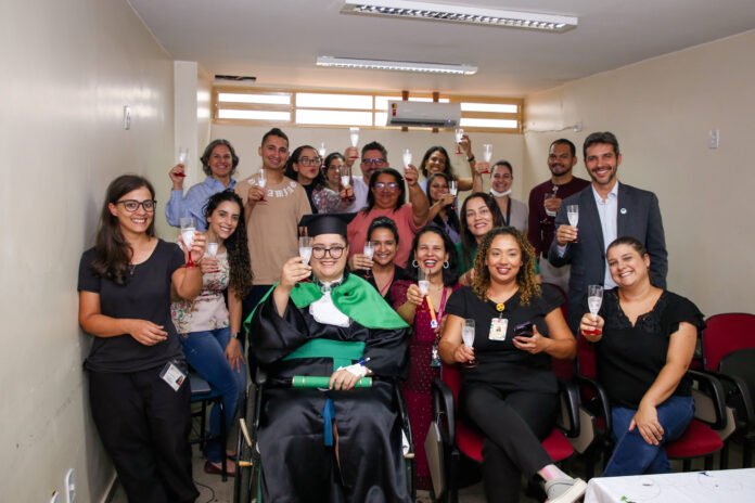 Paciente-cola-grau-no-HRC_foto_Ualisson-Noronha_Agencia-Saude-DF-2.jpg