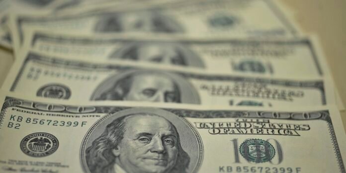 dolar_1.jpg