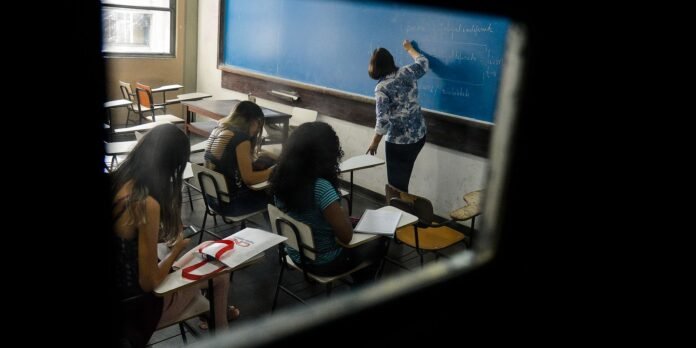 sala_de_aula0647040820.jpg