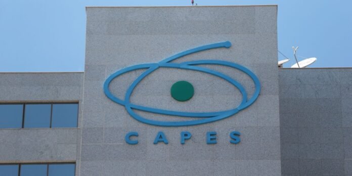 edificio-sede_da_capes1509201617.jpg