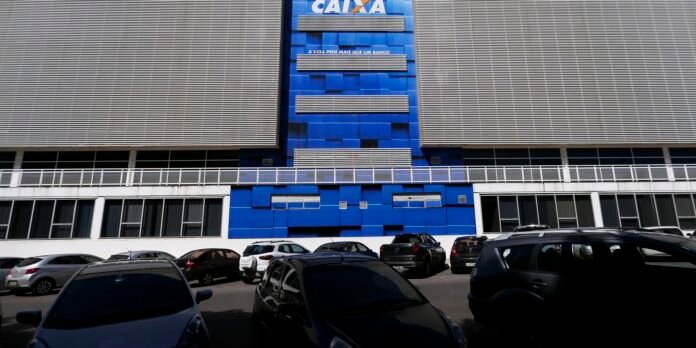 predio_da_caixa_economica_federal_170120182642.jpg
