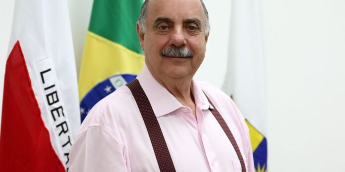 03-05-2022-foto-oficial-do-prefeito-fuad-noman-rodrigo-clemente-pbh-5-editada-1-.jpg