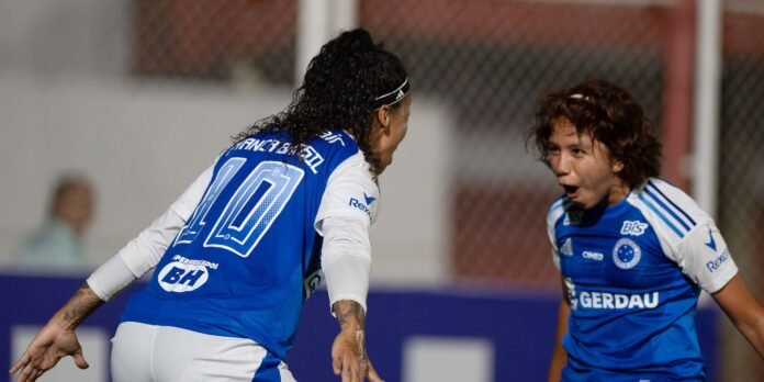 1742932948_cruzeiro_bate_o_gremio.jpg