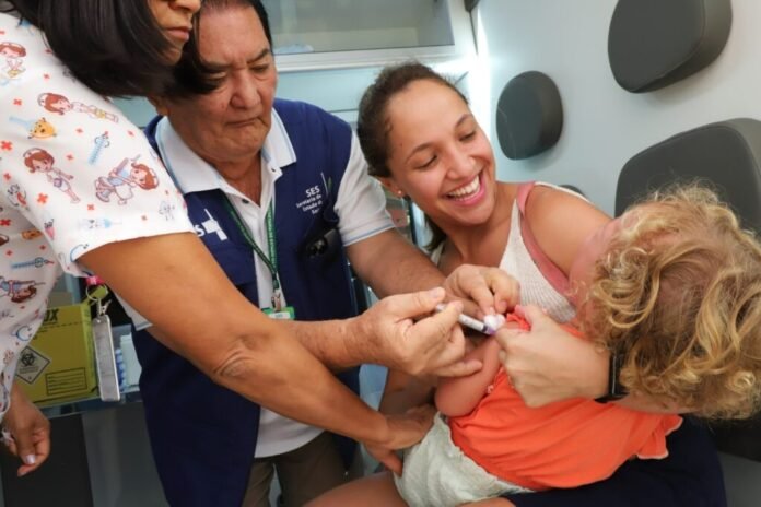 SES_GOVERNO_AMPLIA_VACINACAO_CONTRA_GRIPE_PARA_TODA_A_POPULACAO_POR_MARCO_MONTEIRO-1024x682.jpeg