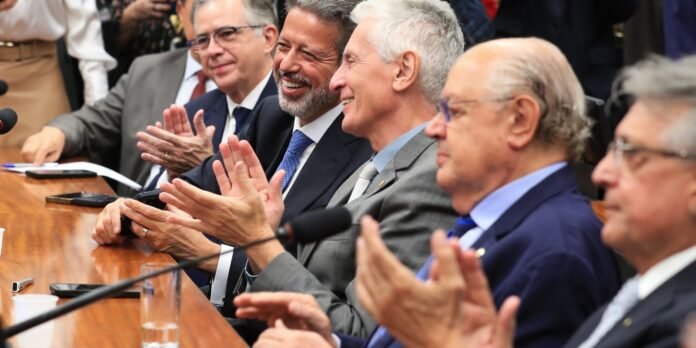 lula1360.jpg
