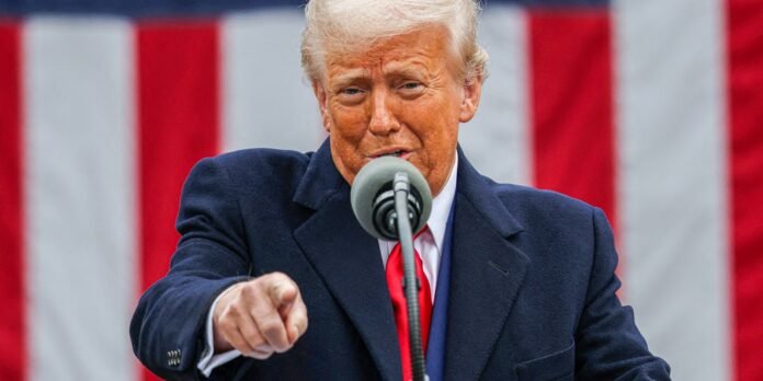 1750555071_2025-04-02t203312z_419641593_rc2wpda4g660_rtrmadp_3_usa-trump-tariffs.jpg