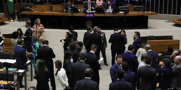1750953210_lula8325.jpg