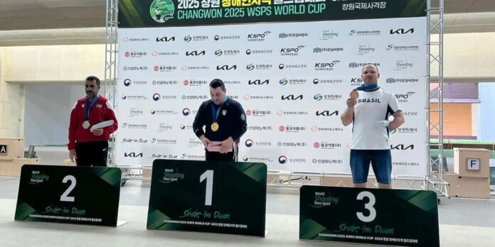 alexandre_basso_bronze_tiro_paralimpico_2025.jpg