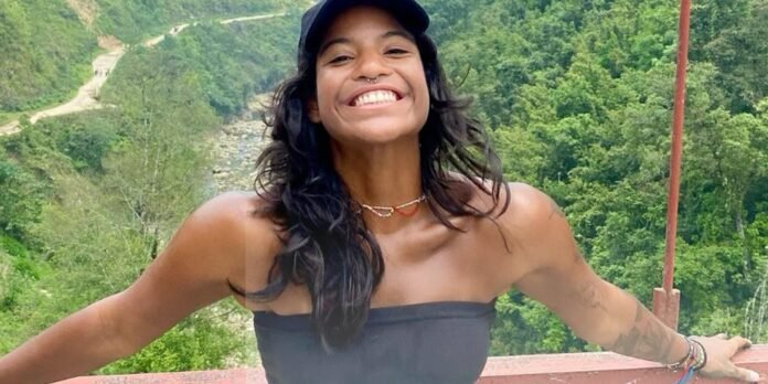 juliana_martins.jpg