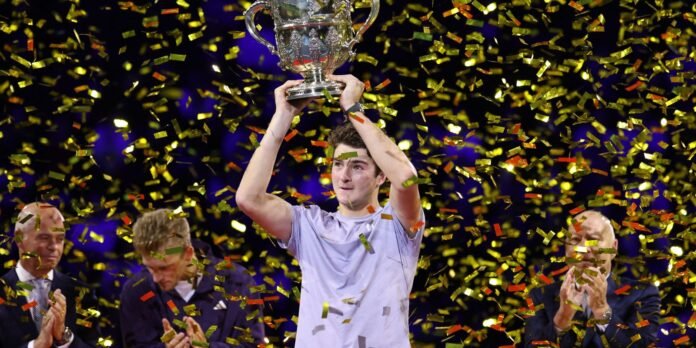 2025-10-26t162356z_914867421_up1elaq19jurf_rtrmadp_3_tennis-basel.jpg