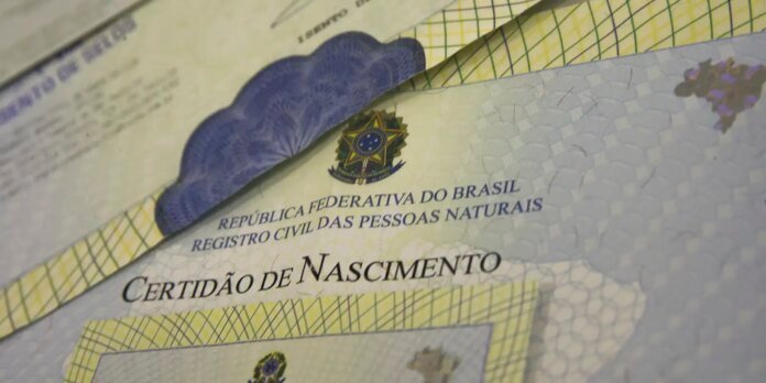 certidao_de_nascimento_registro_civil_mcajr_abr_0403221132.jpg