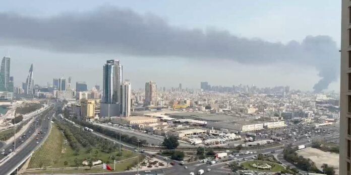 2026-02-28t124907z_48239167_rc2zujarnncv_rtrmadp_3_iran-crisis-gulf-bahrain_0.jpg