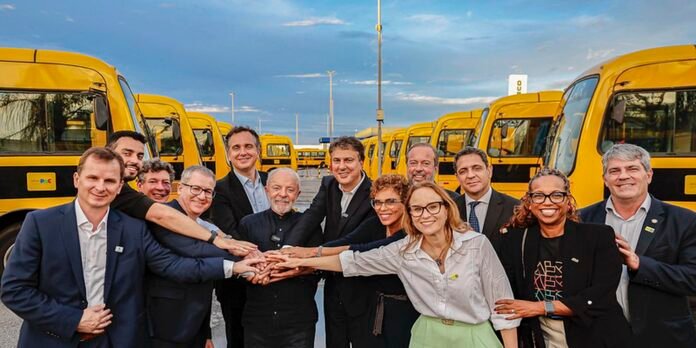 onibus_escolares.jpg