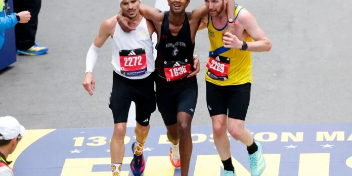 2026-04-20t170253z_1754784188_up1em4k1bcrnk_rtrmadp_3_athletics-boston.jpg