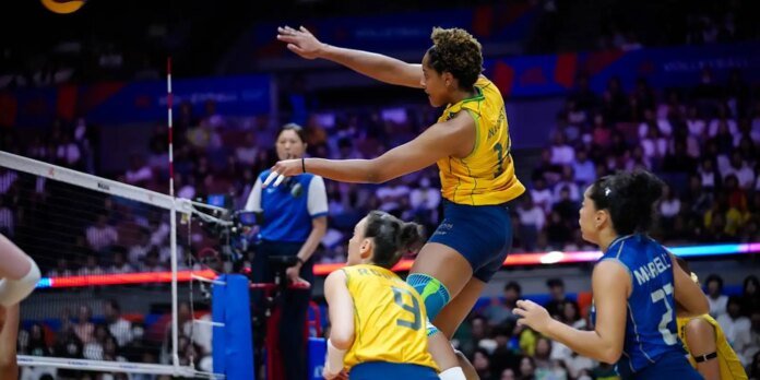 1784642494_ana_cristina_ponteira_brasil_vence_polonia_liga_das_nacoes_2026.jpg