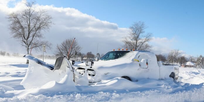 2022-12-26t102626z_1_lynxmpeibp04j_rtroptp_4_usa-weather.jpg
