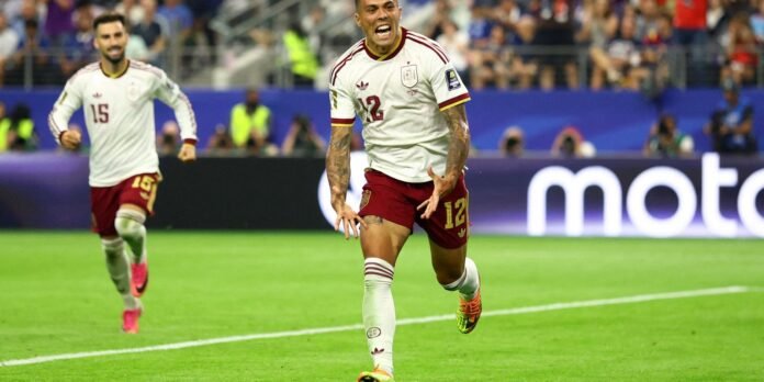 pedro_porro_espanha_2_x_0_franca_copa_2026.jpg