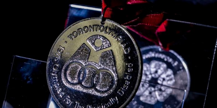 1medalha.toronto76-acabral_11.jpg