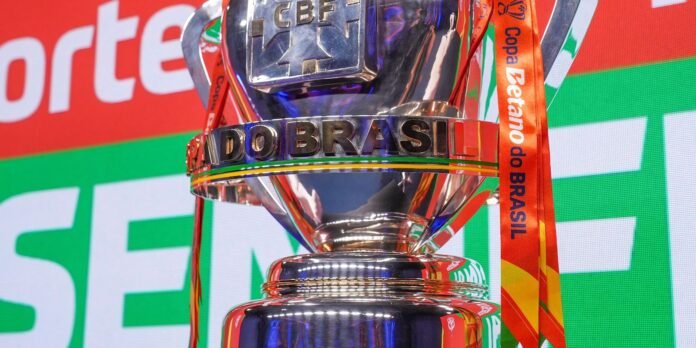 copa_do_brasil_taca_cbf.jpg