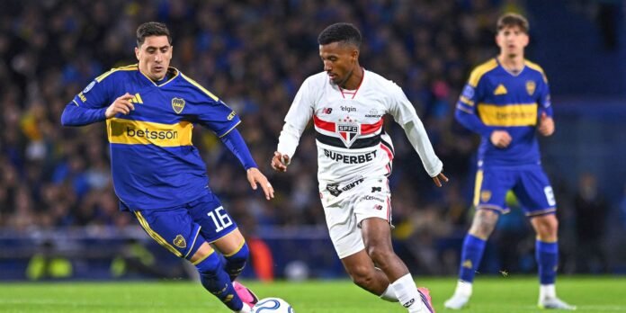 2026-09-09t014521z_1780995843_up1em9904vjgq_rtrmadp_3_soccer-sudamericana-boc-sao.jpg