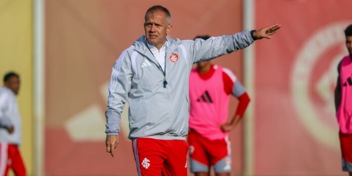 eduardo_baptista_novo_tecnico_internacioinal_2026.jpg